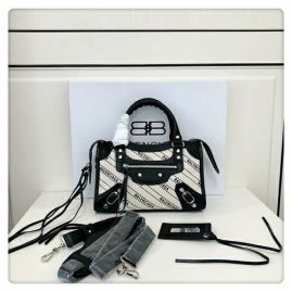 Picture of Balenciaga Lady Handbags _SKUfw138616523fw